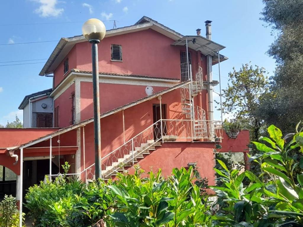 Villa a Velletri in Via delle Vascucce - Foto 5