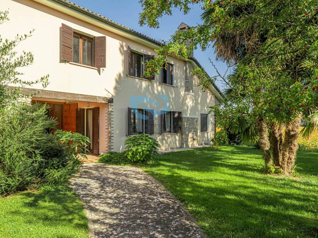 Villa a Carbonera in Via 4 Novembre - Foto 5