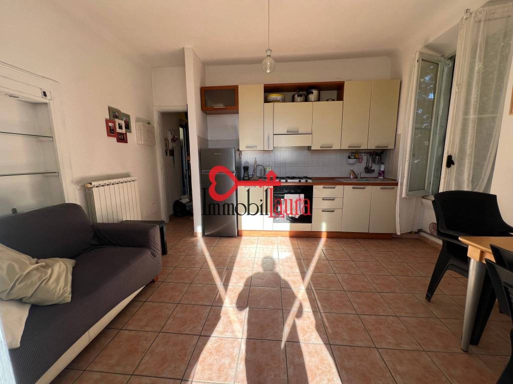 Appartamento a Arcisate in Via B. Giacomini - Foto 4