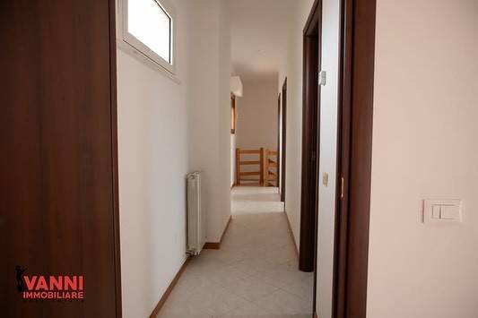 Appartamento a Cecina in Via Filippo Turati - Foto 3