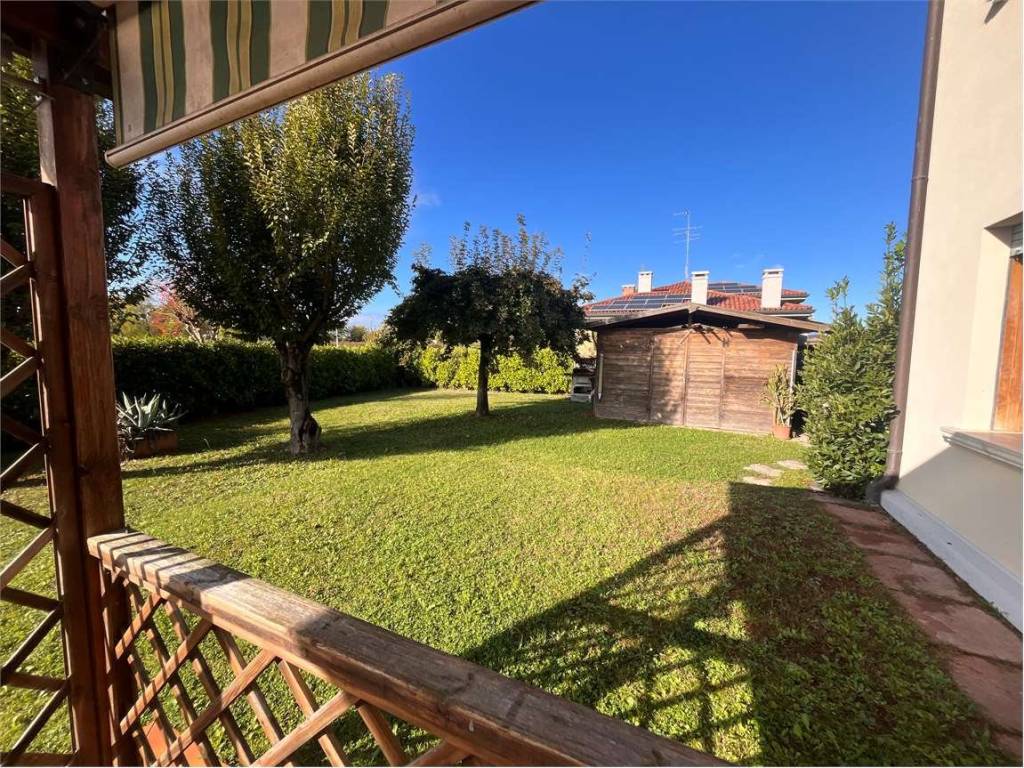 Appartamento a Vazzola in Via Cal di Prade, 1 - Foto 2