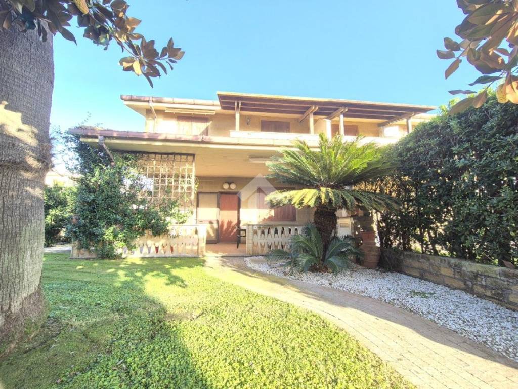 Villa a Tarquinia in Marina Velca Mare - Foto 3