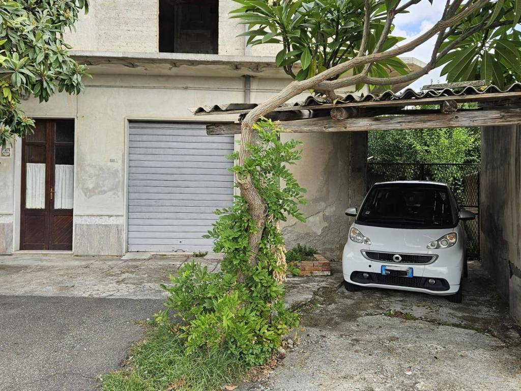 Palazzo / stabile a Taormina in Via Cannizzoli, 58 - Foto 4