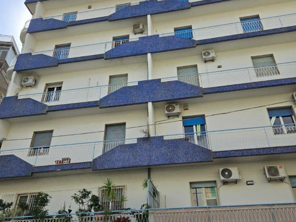 Appartamento a Messina in Via Luigi Cadorna - Foto 2