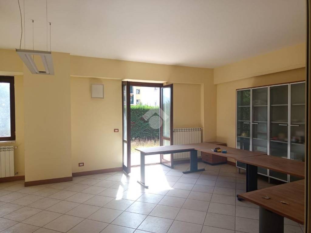 Appartamento a Avellino in Via Vincenzo De Napoli, 26 - Foto 2