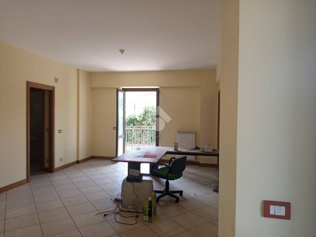 Appartamento a Avellino in Via Vincenzo De Napoli, 26 - Foto 4