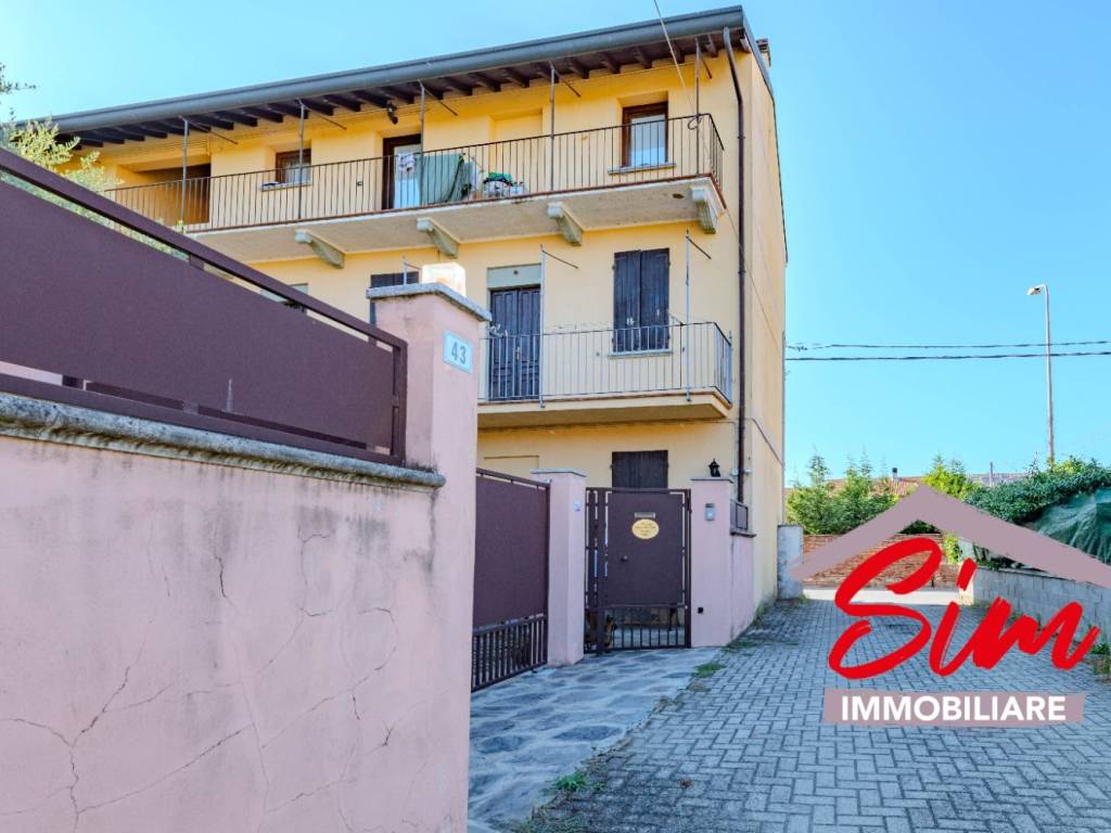 Terreno a Cerano in Via Croce, SNC - Foto 3