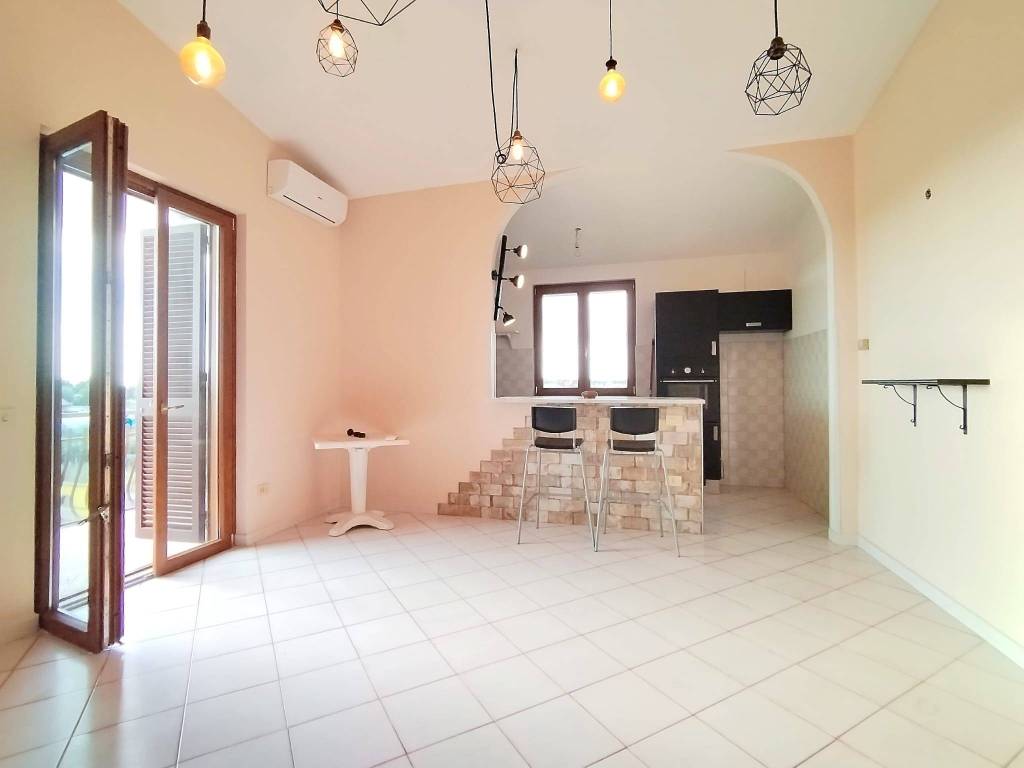 Appartamento a Ardea in Via San Bernardo dei Marsi - Foto 4