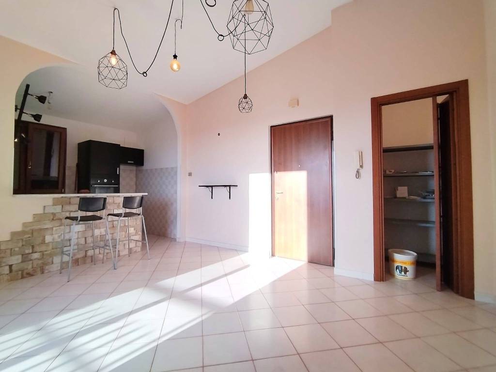 Appartamento a Ardea in Via San Bernardo dei Marsi - Foto 5