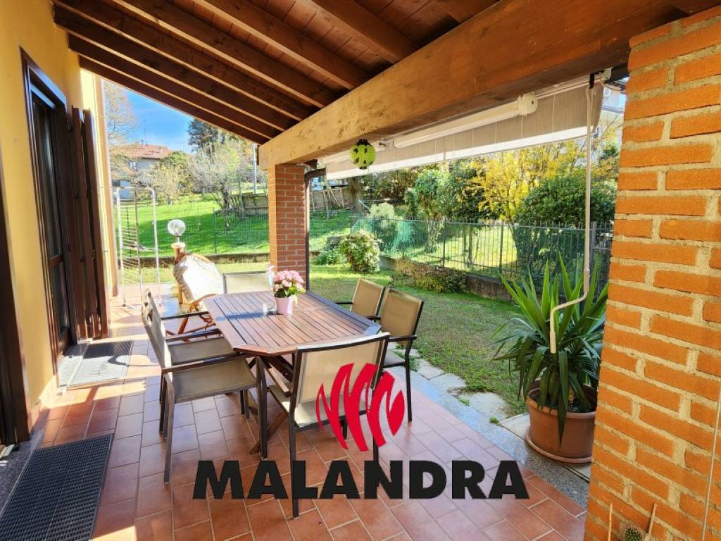 Villa a Divignano in Via Giacomo Leopardi - Foto 3