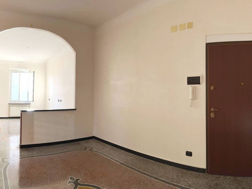 Appartamento a Savona in Via Leopoldo Marenco - Foto 2