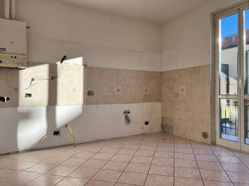 Appartamento a Savona in Via Leopoldo Marenco - Foto 5