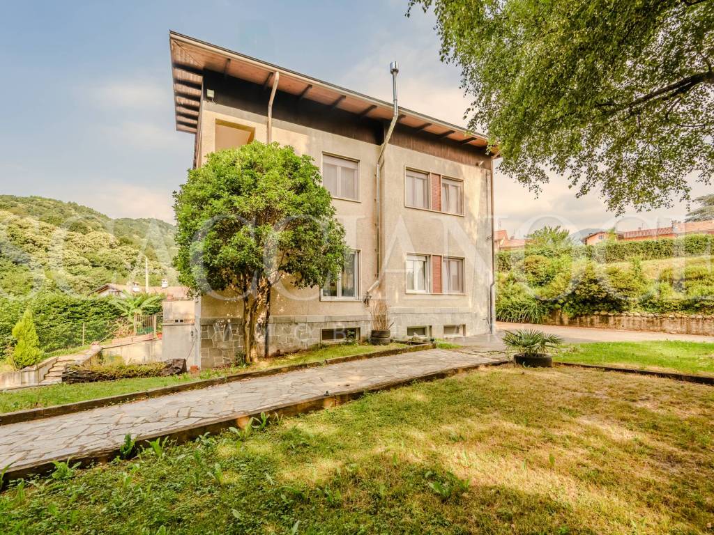 Appartamento a Biella in Via Santuario di Oropa, 227 - Foto 2