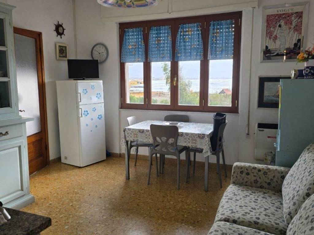 Appartamento a Ameglia in Via P. Ratti - Foto 3