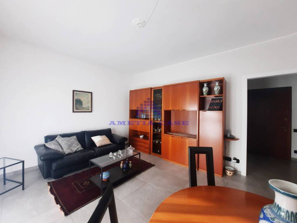 Appartamento a Paderno d'adda in Via L. Gasparotto - Foto 5