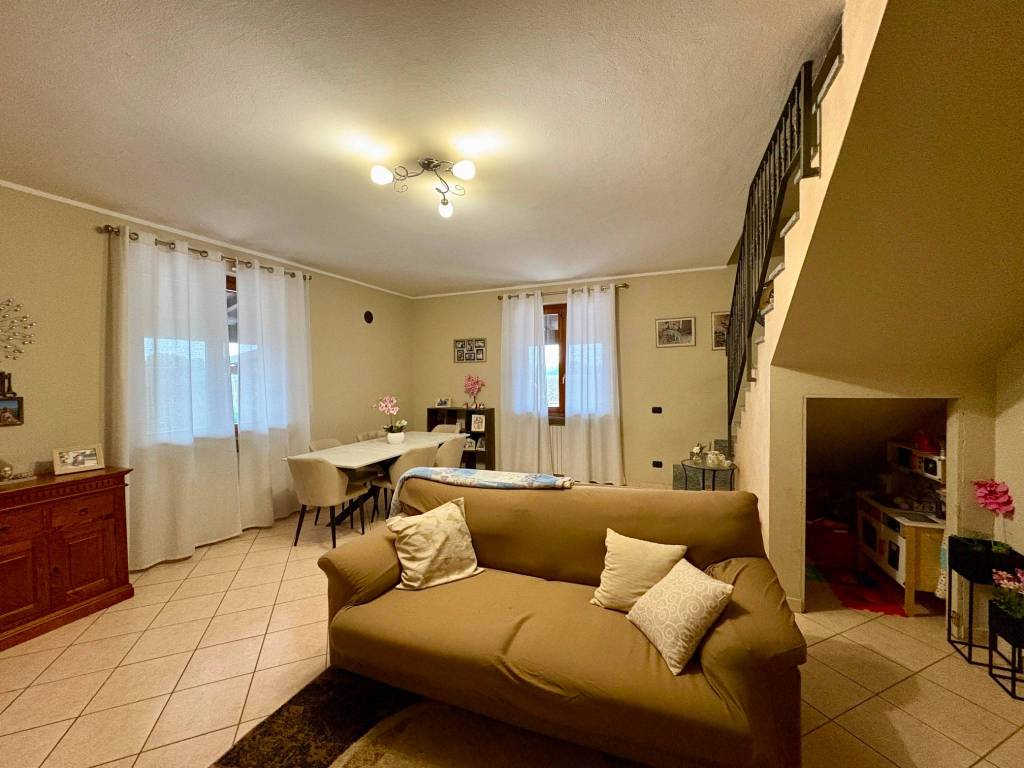 Villa a Gragnano trebbiense in Frazione Campremoldo Sotto - Foto 5