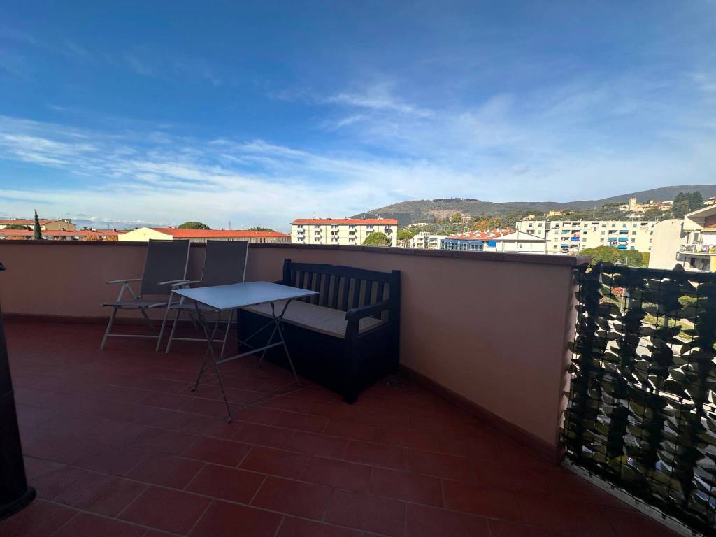 Appartamento a Calenzano in Via del Pino - Foto 3