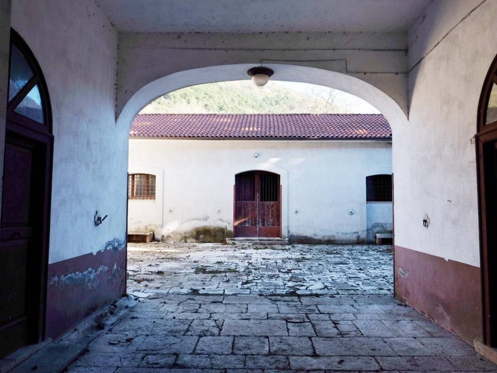 Palazzo / stabile a Serino in Via Giovanni Masucci, 6 - Foto 3