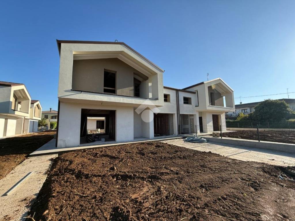 Villa a Istrana in Via Monte Santo - Foto 2