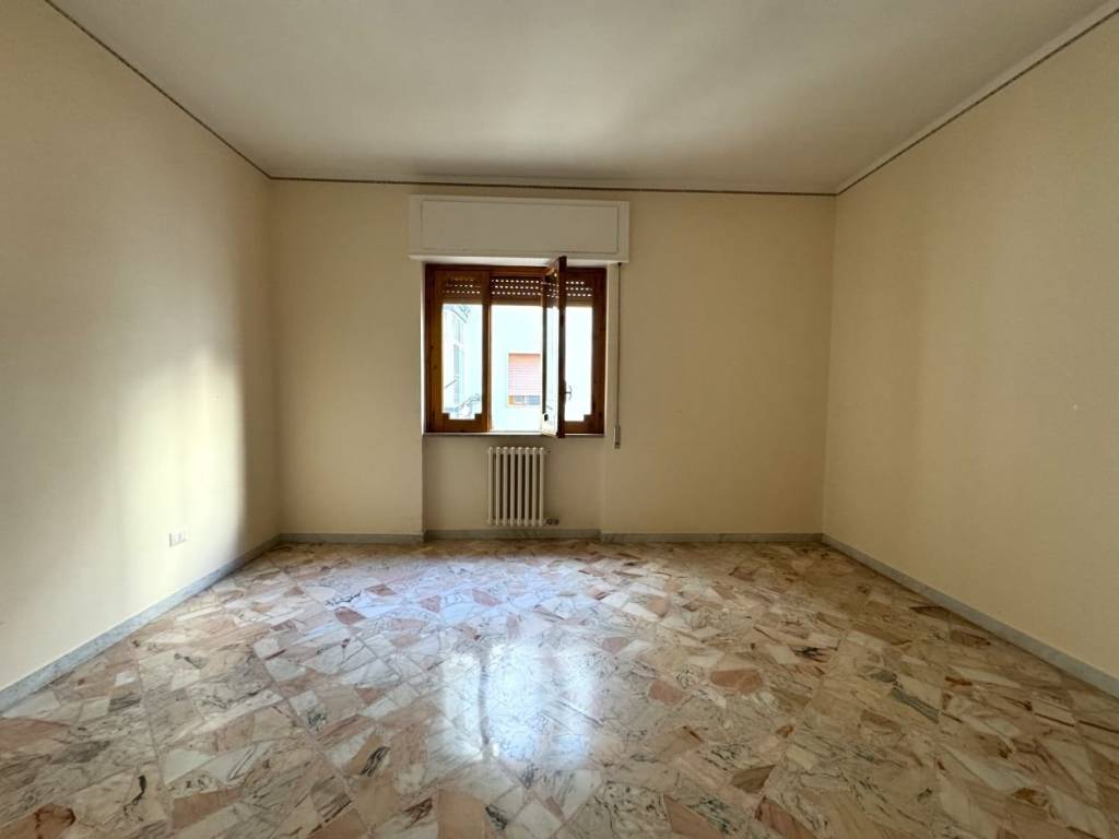 Appartamento a Ruvo di puglia in Via Rodolfo Morandi - Foto 5