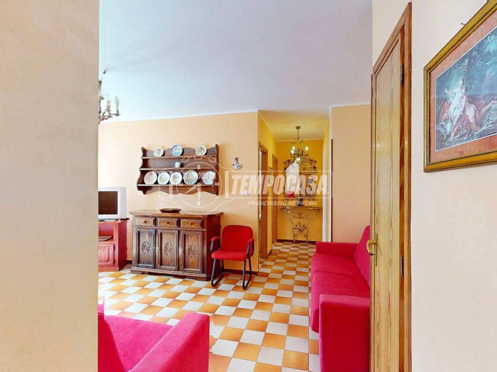 Appartamento a Bardonecchia in Via Montello 61 - Foto 3