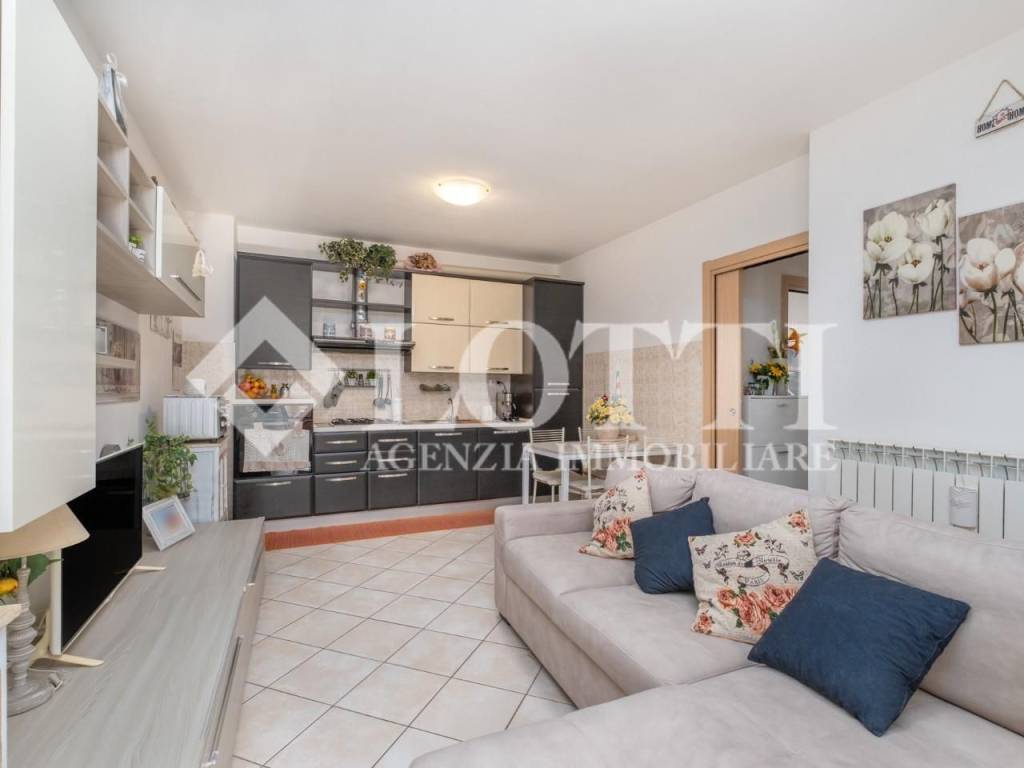 Appartamento a Bientina in Via Giacomo Puccini - Foto 2