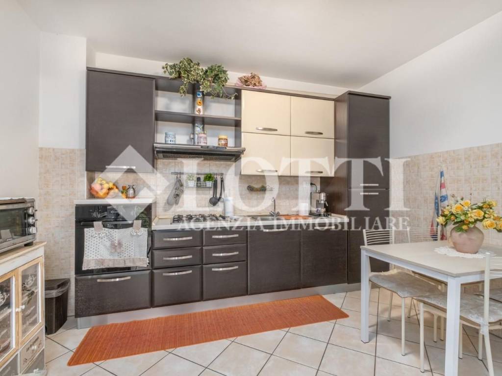 Appartamento a Bientina in Via Giacomo Puccini - Foto 4