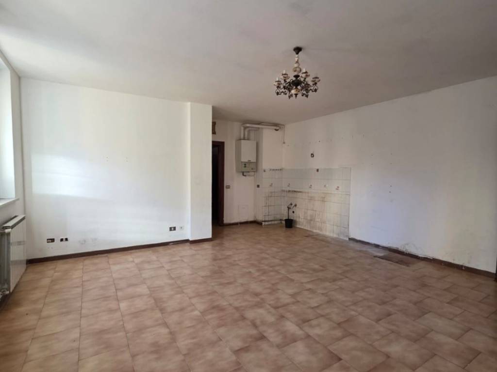 Appartamento a Cremona in Via Casalmaggiore, 261 - Foto 2