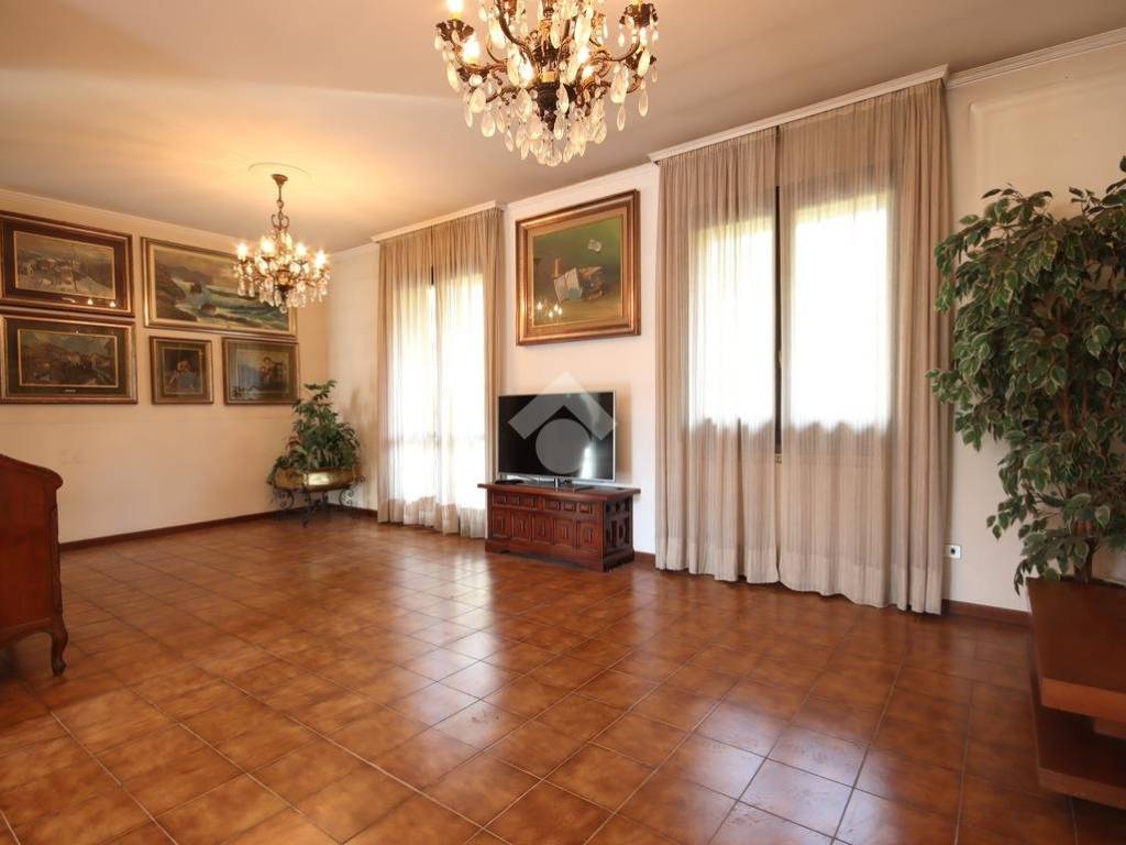 Villetta a schiera a Barzanò in Via Leonardo da Vinci, 5 - Foto 4