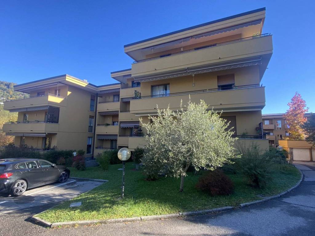 Appartamento a Lipomo in Via Camponuovo, 106 - Foto 2