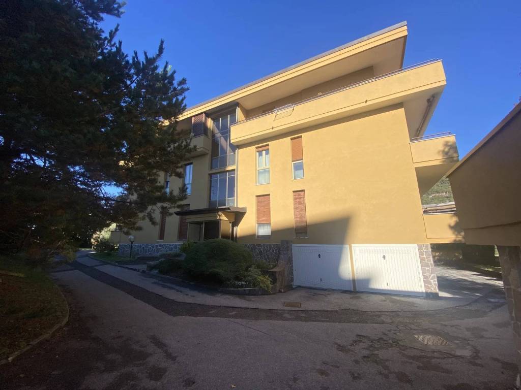 Appartamento a Lipomo in Via Camponuovo, 106 - Foto 3