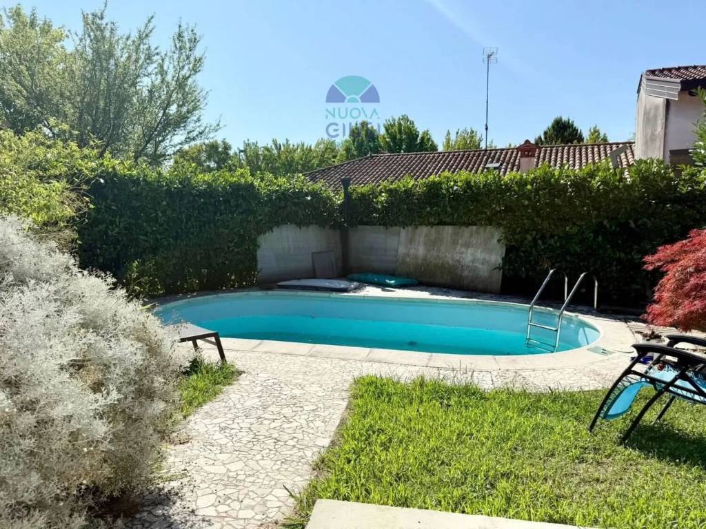 Villa a San canzian d'isonzo in Piazza Ss. Martiri - Foto 3