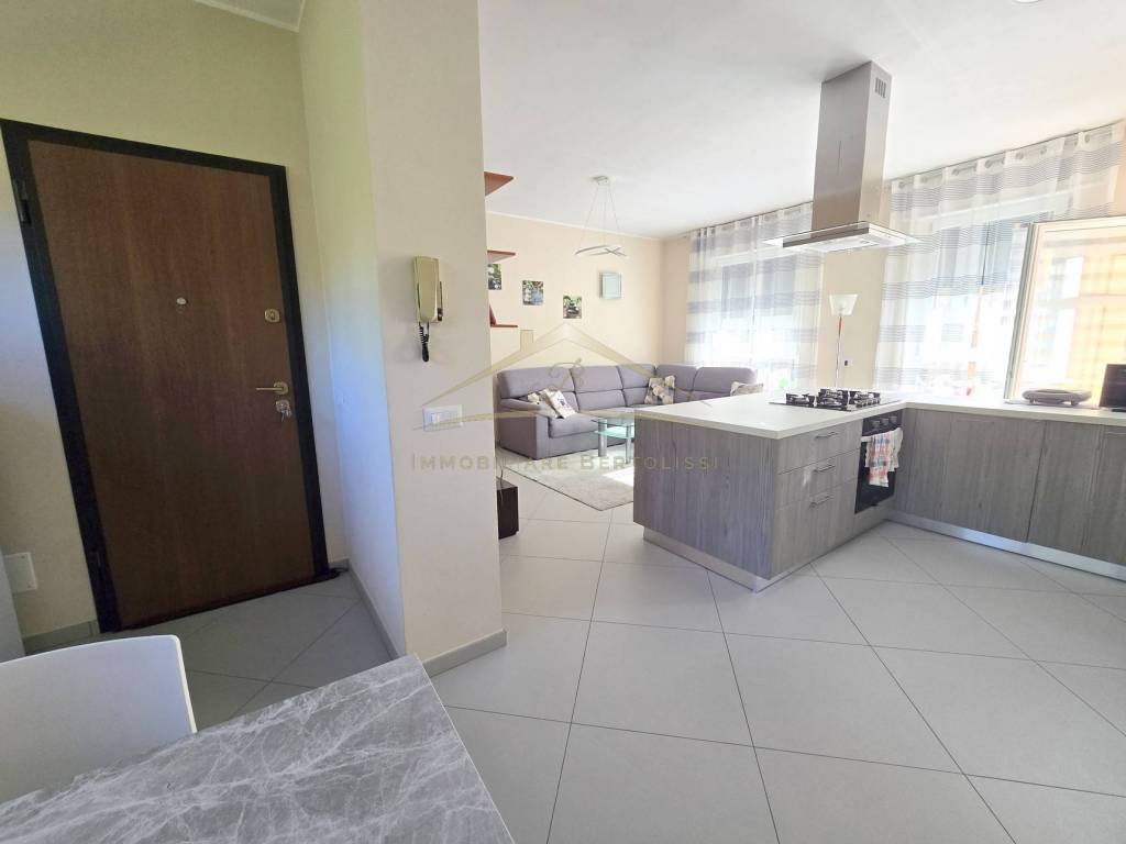 Appartamento a Borgosesia in Via dei Mille, 11 - Foto 5