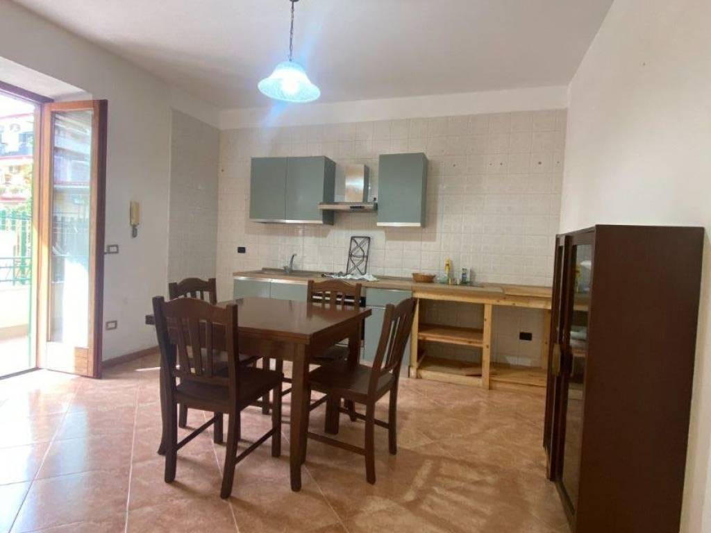 Appartamento a Castello di cisterna in Traversa Caravaggio - Foto 3