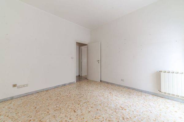 Appartamento a Tivoli in Via Francesco Bulgarini, 22 - Foto 2