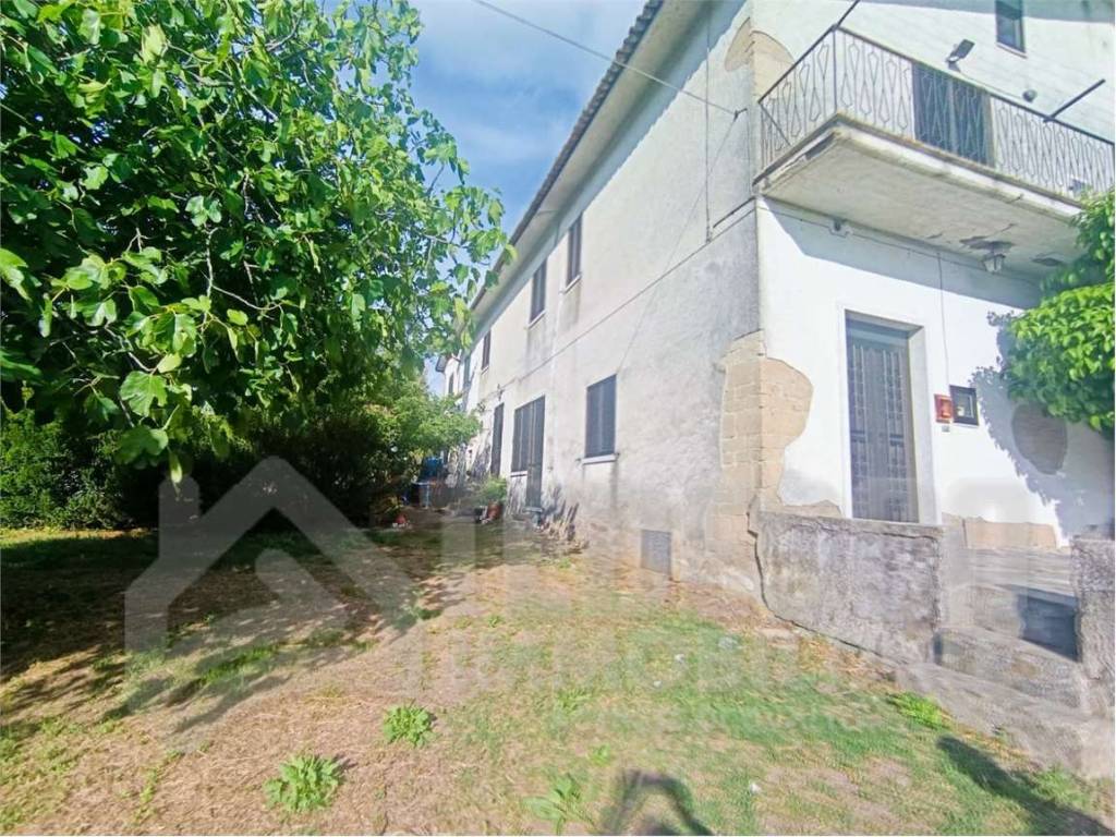 Casa indipendente a San lorenzello in VIA COLLE CALCE FORESTA - Foto 2