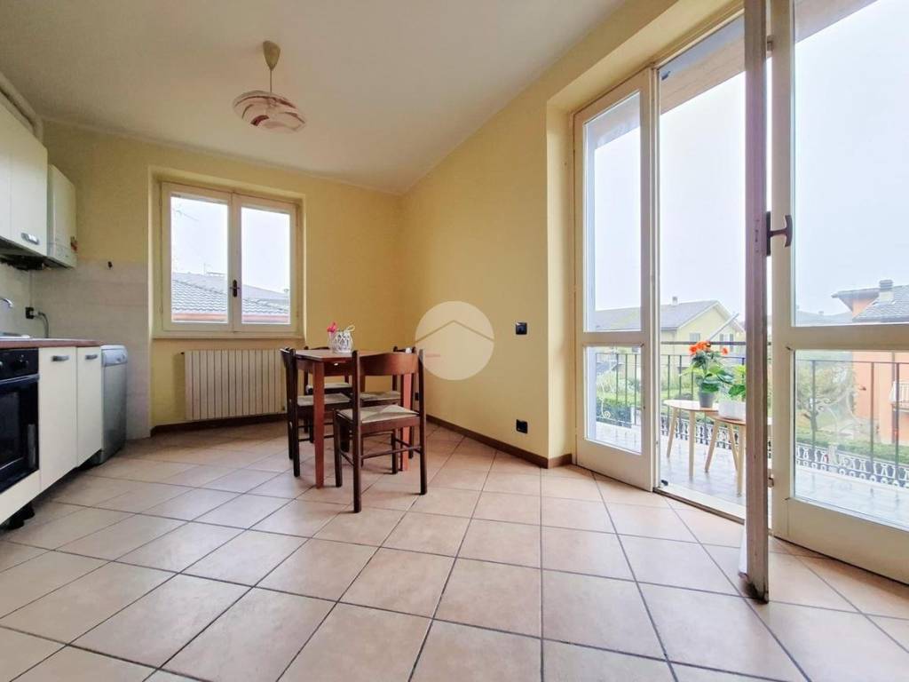 Appartamento a Rivanazzano terme in via edmond de amicis, 1111 - Foto 2