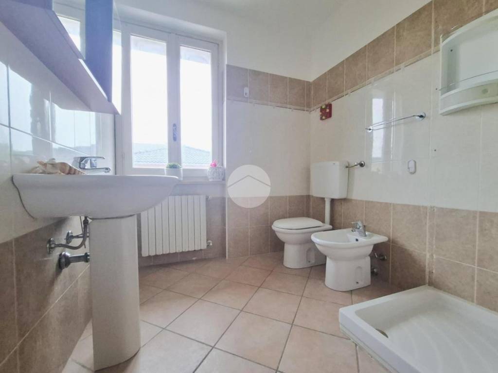 Appartamento a Rivanazzano terme in via edmond de amicis, 1111 - Foto 4