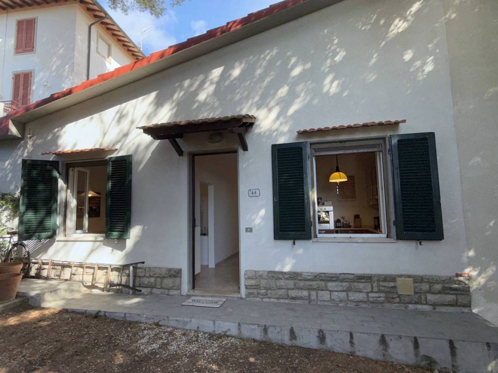 Casa indipendente a Rosignano marittimo in Via Michele Gordigiani - Foto 2