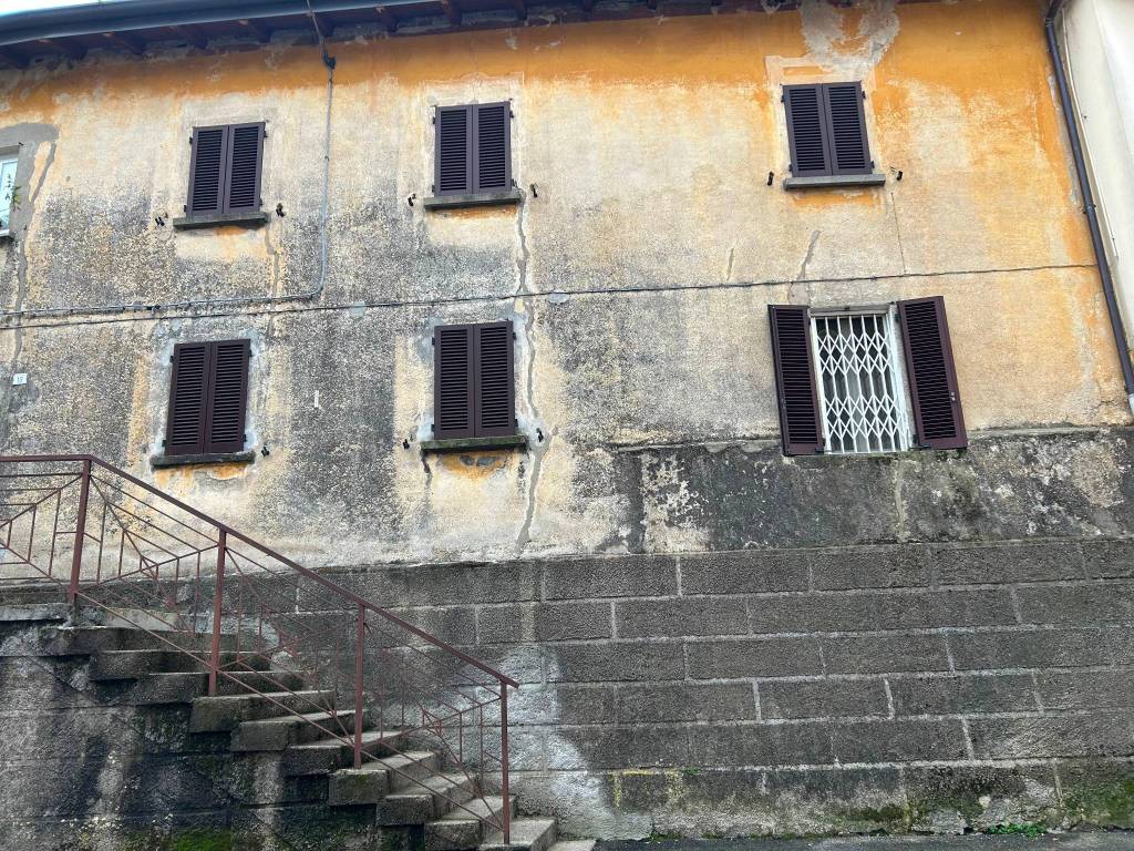 Appartamento a Vedano olona in Via dei Martiri - Foto 4