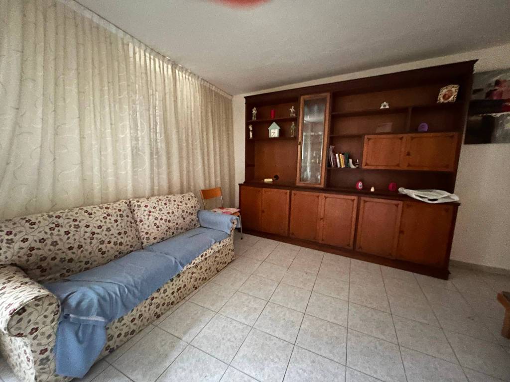 Appartamento a Vedano olona in Via dei Martiri - Foto 5
