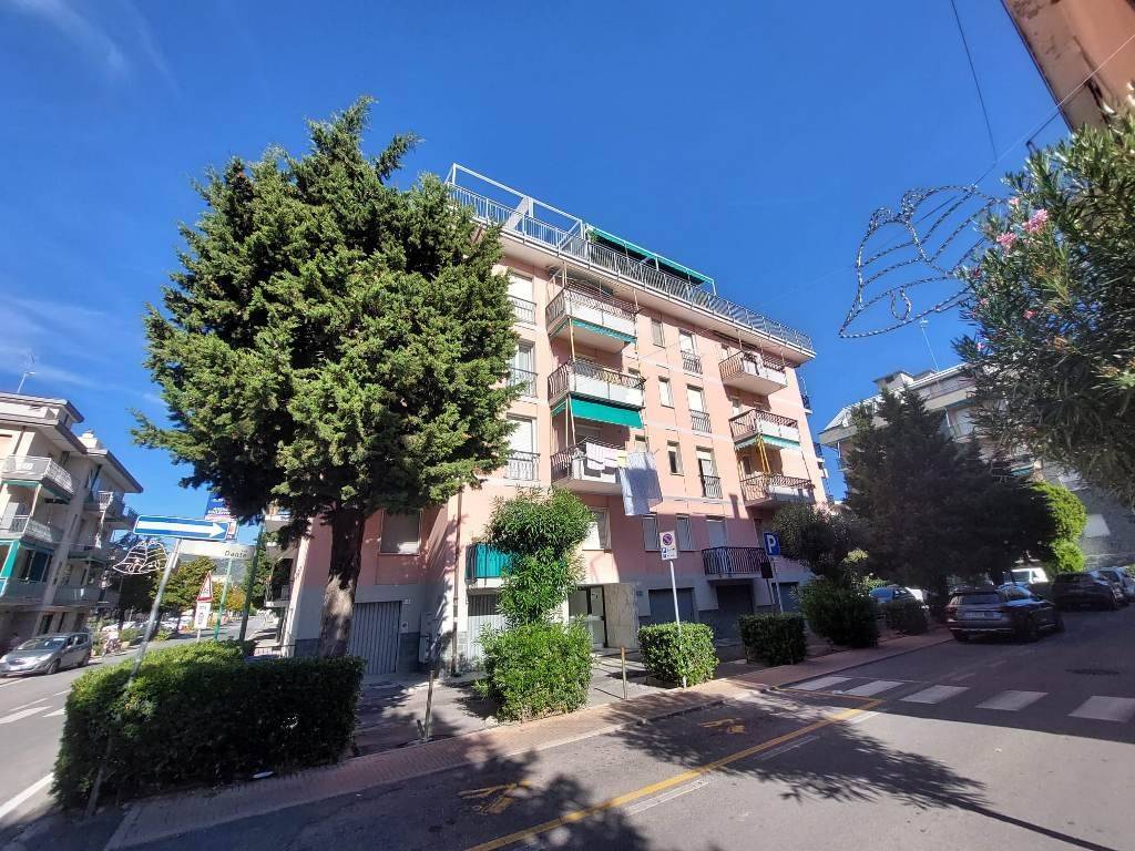 Appartamento a Borghetto santo spirito in Via Dante Alighieri, 10 - Foto 2