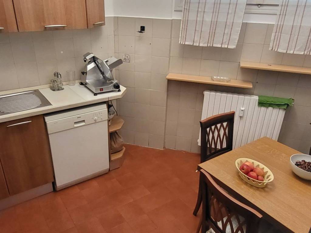 Appartamento a Cassano magnago in Via Alessandro Volta - Foto 3