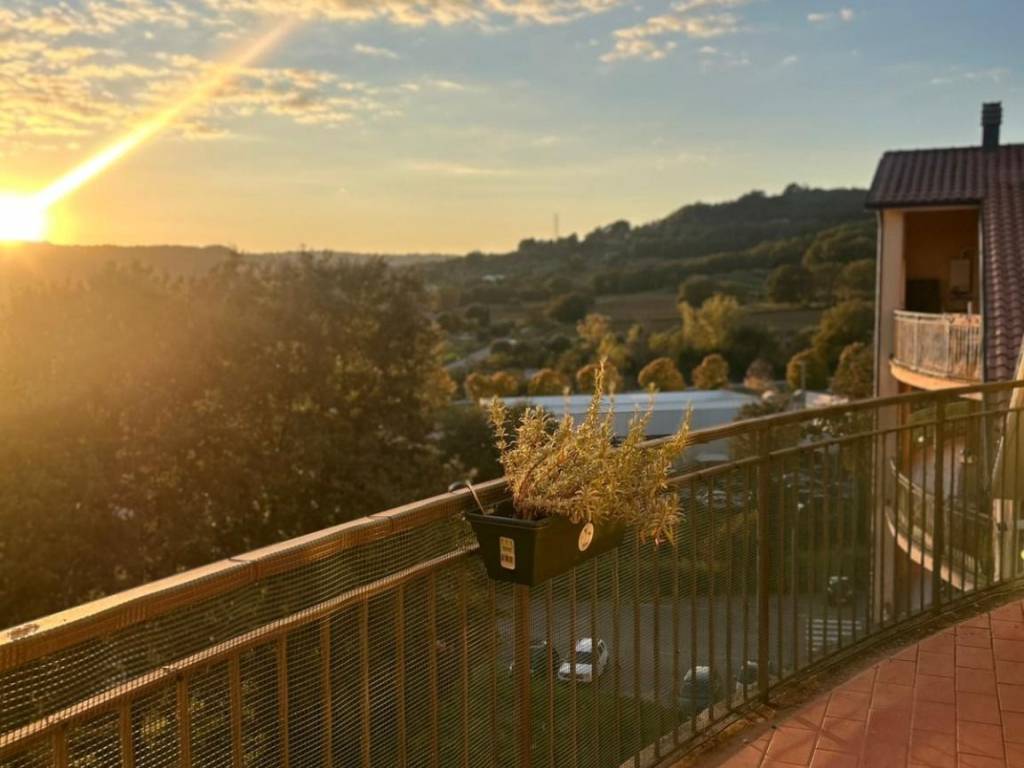 Appartamento a Orte in Via dei Portolani - Foto 4