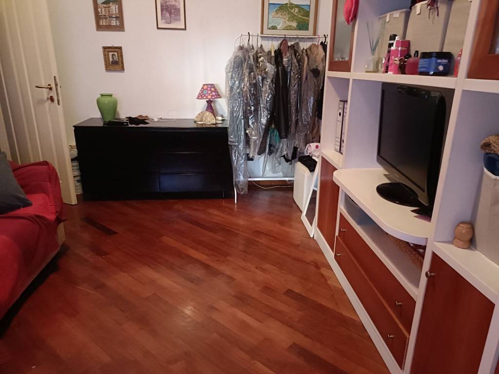 Appartamento a Livorno in Via Giordano Bruno, 17 - Foto 2