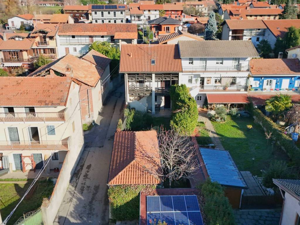 Casa indipendente a Agrate conturbia in Via Cameriano, 12 - Foto 5