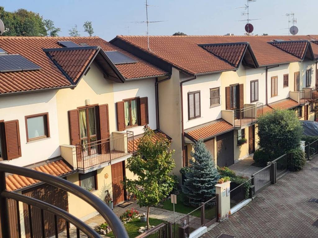 Appartamento a Cairate in Via dei Tesoreggi - Foto 2