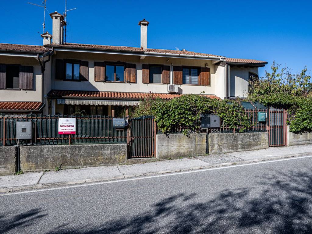 Villetta a schiera a Duino-aurisina in Frazione Villaggio del Pescatore, 48 - Foto 2