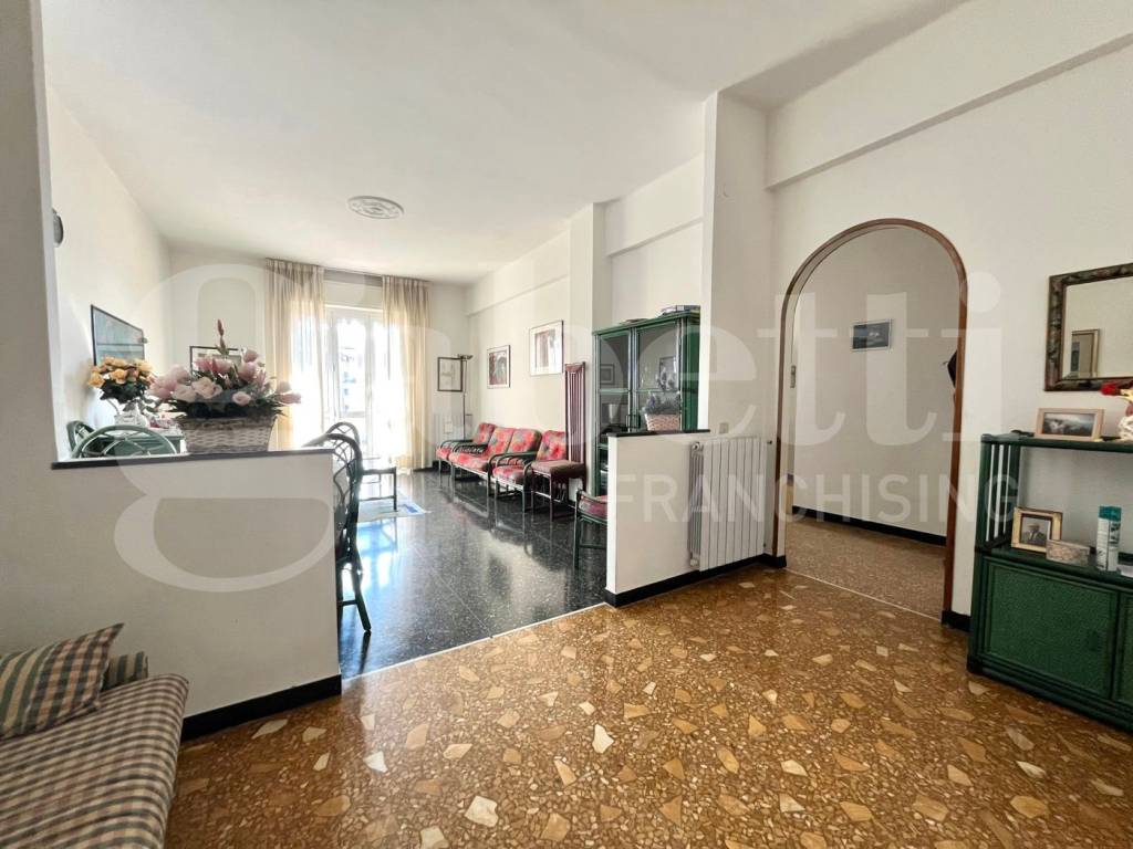 Appartamento a Finale ligure in Via Brunenghi - Foto 4