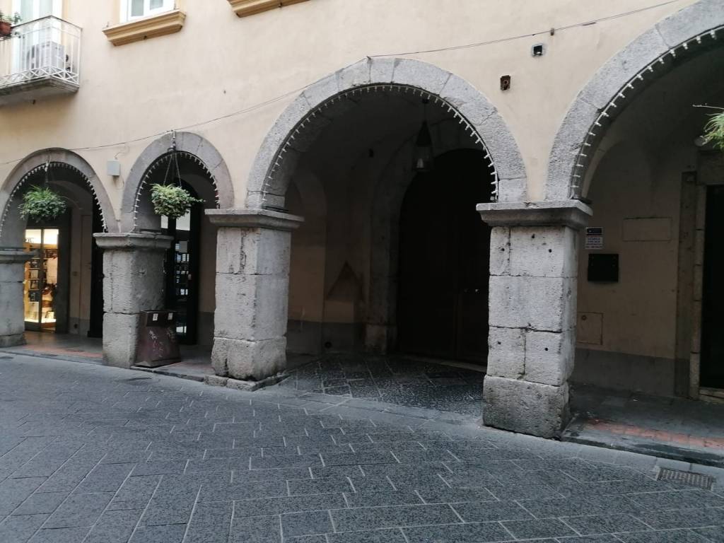Immobile a Cava de' tirreni in Corso Umberto I - Foto 4